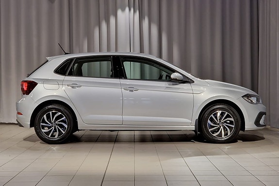 Volkswagen Polo 4 of 15