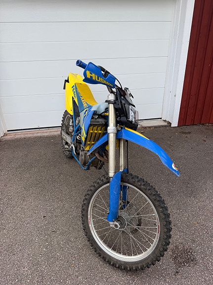 Husaberg FE400 4 of 8