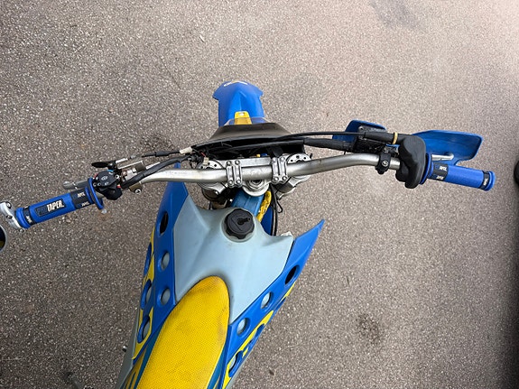 Husaberg FE400 5 of 8