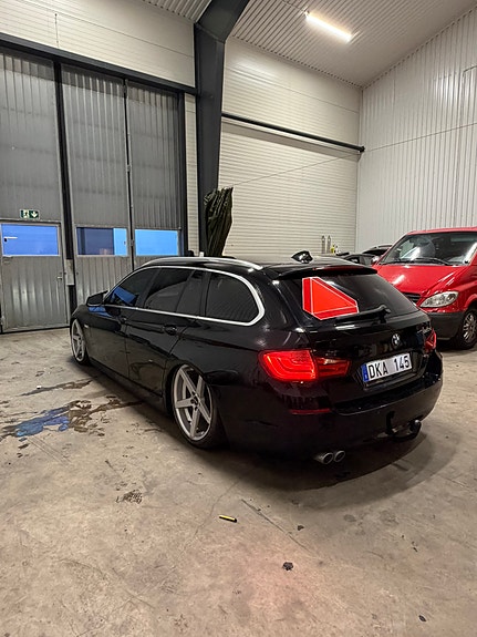 BMW 520d 4 of 4
