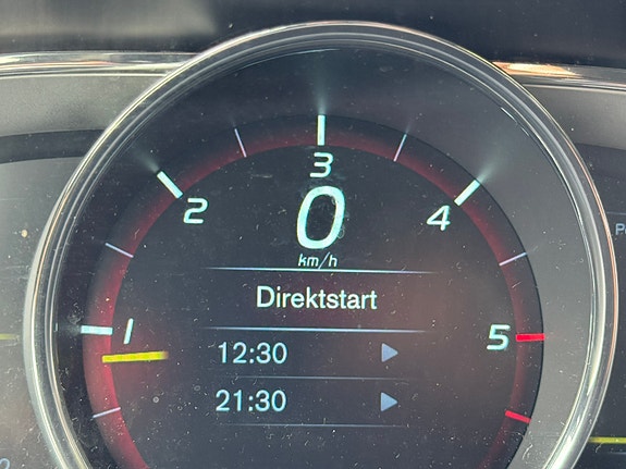 Volvo V60 11 of 15