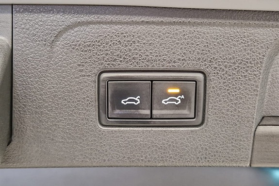 Volkswagen Passat 6 of 17