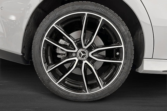 Mercedes-Benz CLA250 e 12 of 17