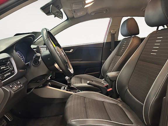 Kia Rio 9 of 26