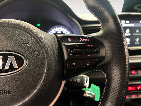 Kia Rio 25 of 26
