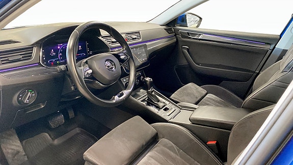 Skoda Superb 7 of 16