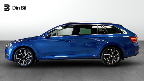 Skoda Superb 2 of 16