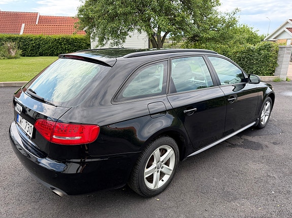 Audi A4 3 of 9