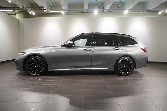 BMW 320d 4 of 12