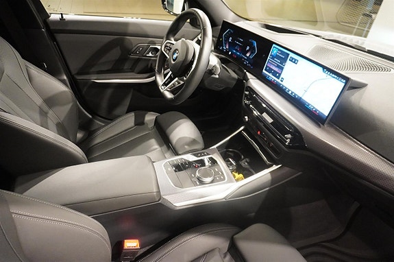 BMW 320d 12 of 12