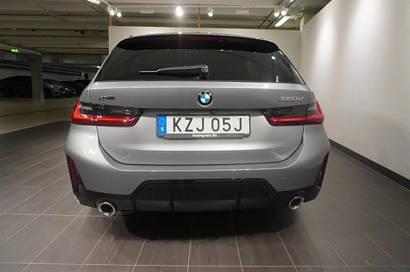 BMW 320d 6 of 12