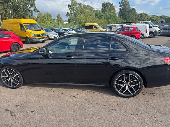 Mercedes-Benz E220 d 8 of 17