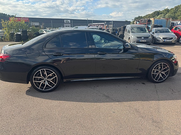 Mercedes-Benz E220 d 6 of 17