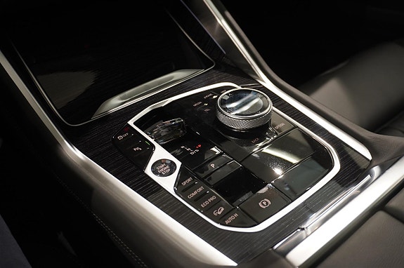 BMW X6 26 of 28