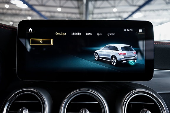 Mercedes-Benz GLC220 d 20 of 30