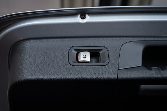 Mercedes-Benz GLC220 d 12 of 30