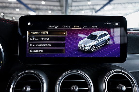 Mercedes-Benz GLC220 d 22 of 30