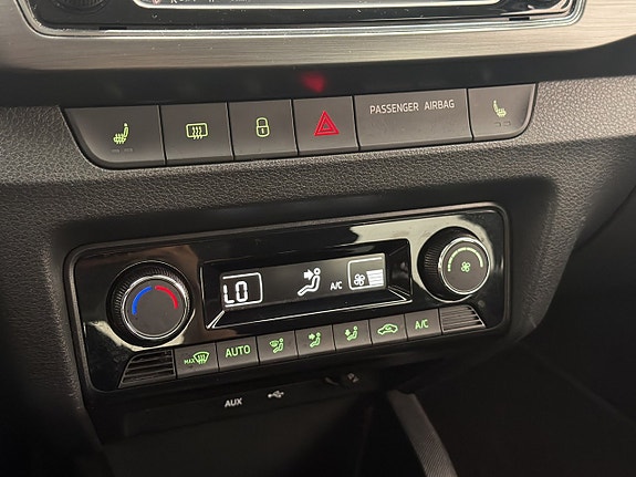 Skoda Fabia 17 of 28