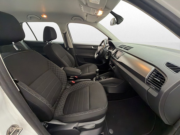 Skoda Fabia 20 of 28