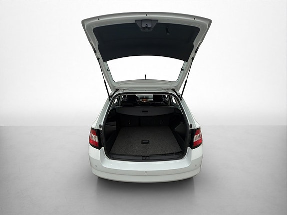 Skoda Fabia 19 of 28