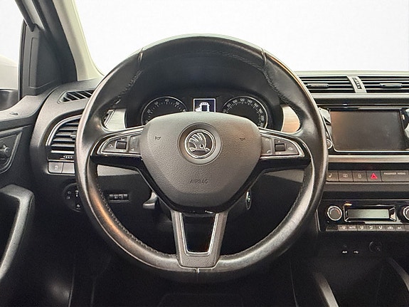 Skoda Fabia 10 of 28