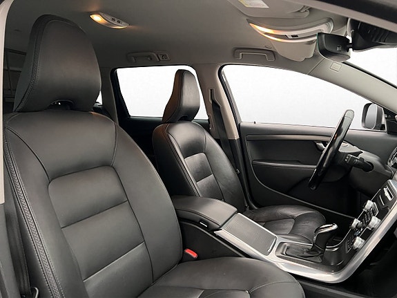Volvo XC70 25 of 30