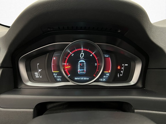 Volvo XC70 15 of 30
