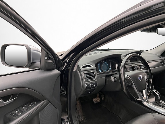 Volvo XC70 11 of 30