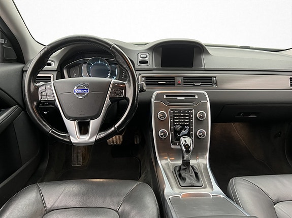 Volvo XC70 13 of 30