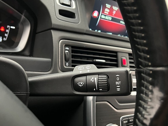 Volvo XC70 22 of 30