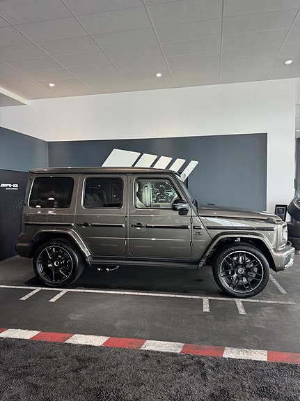 Mercedes-Benz G63 7 of 19