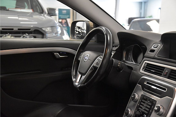 Volvo XC70 8 of 25