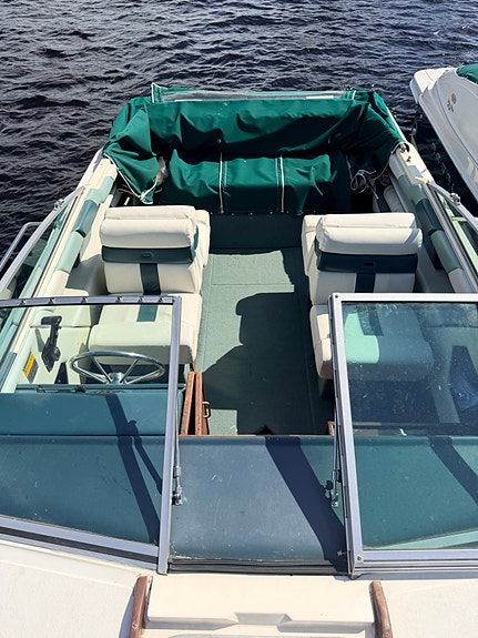 Jättefin Searay Monaco 210 3 of 7