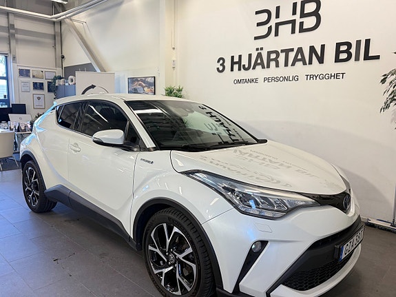 Toyota C-HR 6 of 21