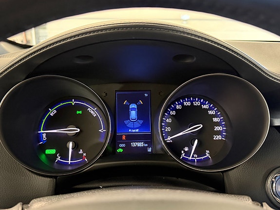 Toyota C-HR 12 of 21