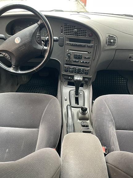 Saab 9-5 5 of 6
