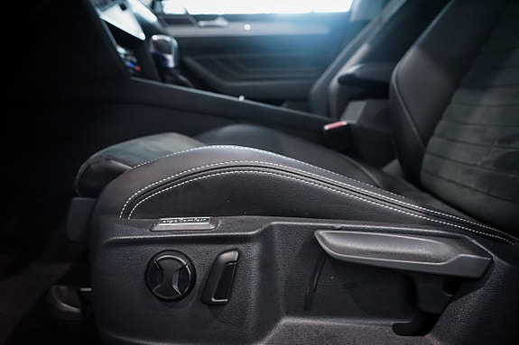 Volkswagen Passat 29 of 30