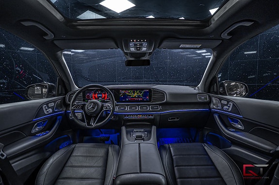 Mercedes-Benz GLE350 de 16 of 21
