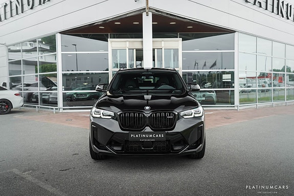 BMW X4 3 of 21