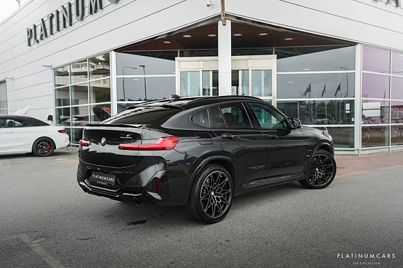 BMW X4 2 of 21