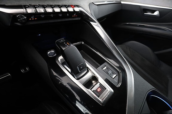 Peugeot 3008 25 of 30