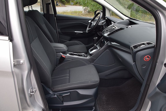 Ford C-Max 9 of 20