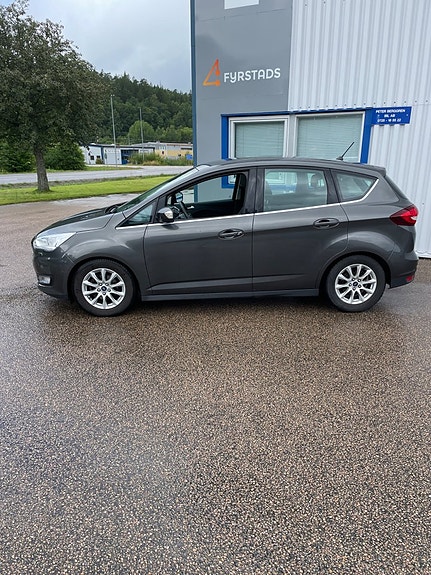 Ford C-Max 2 of 8