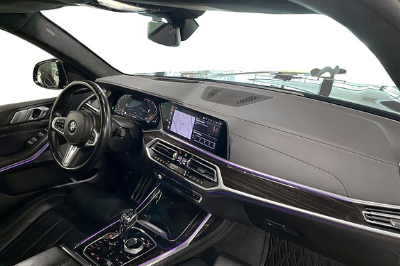BMW X7 15 of 30