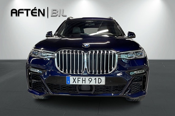 BMW X7 3 of 30