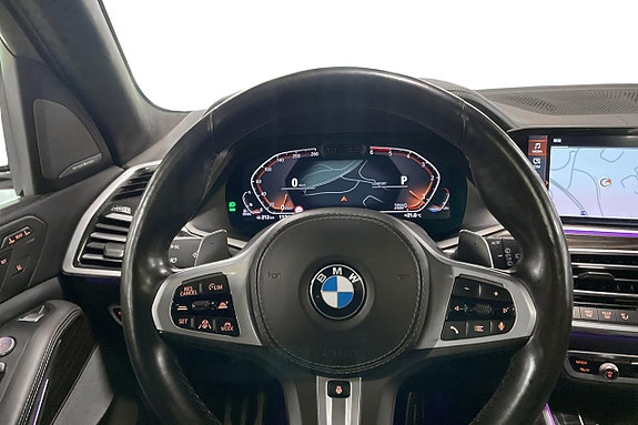 BMW X7 12 of 30