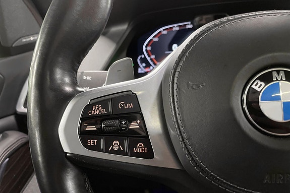 BMW X7 21 of 30