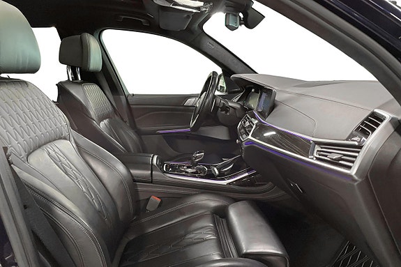 BMW X7 14 of 30