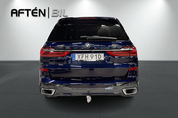 BMW X7 9 of 30