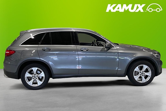 Mercedes-Benz GLC220 d 2 of 24